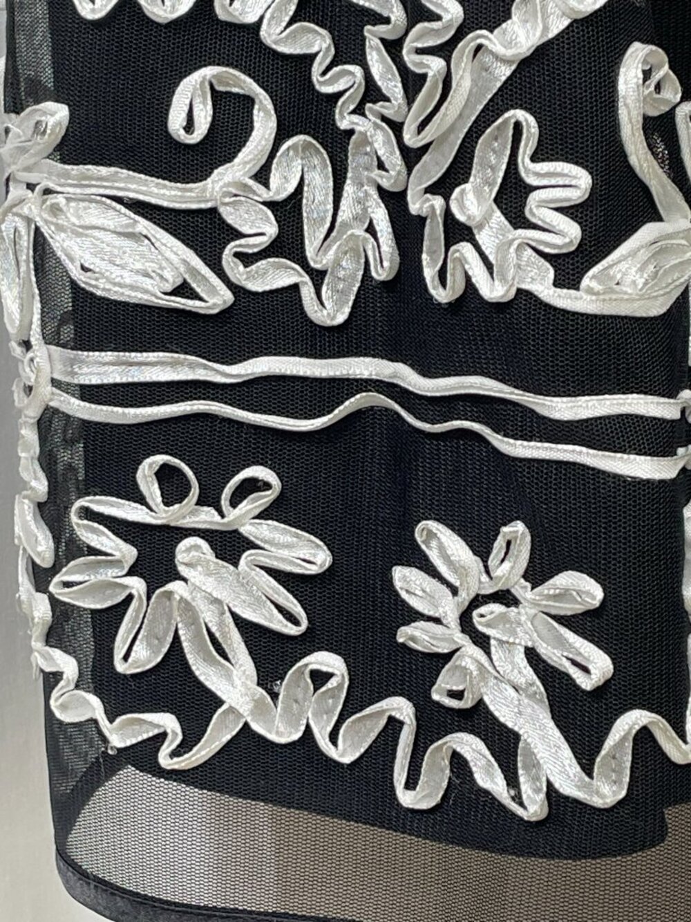 NWOT R&M Richards Embroidered Mesh Dress Black White 14P - Picture 10 of 13